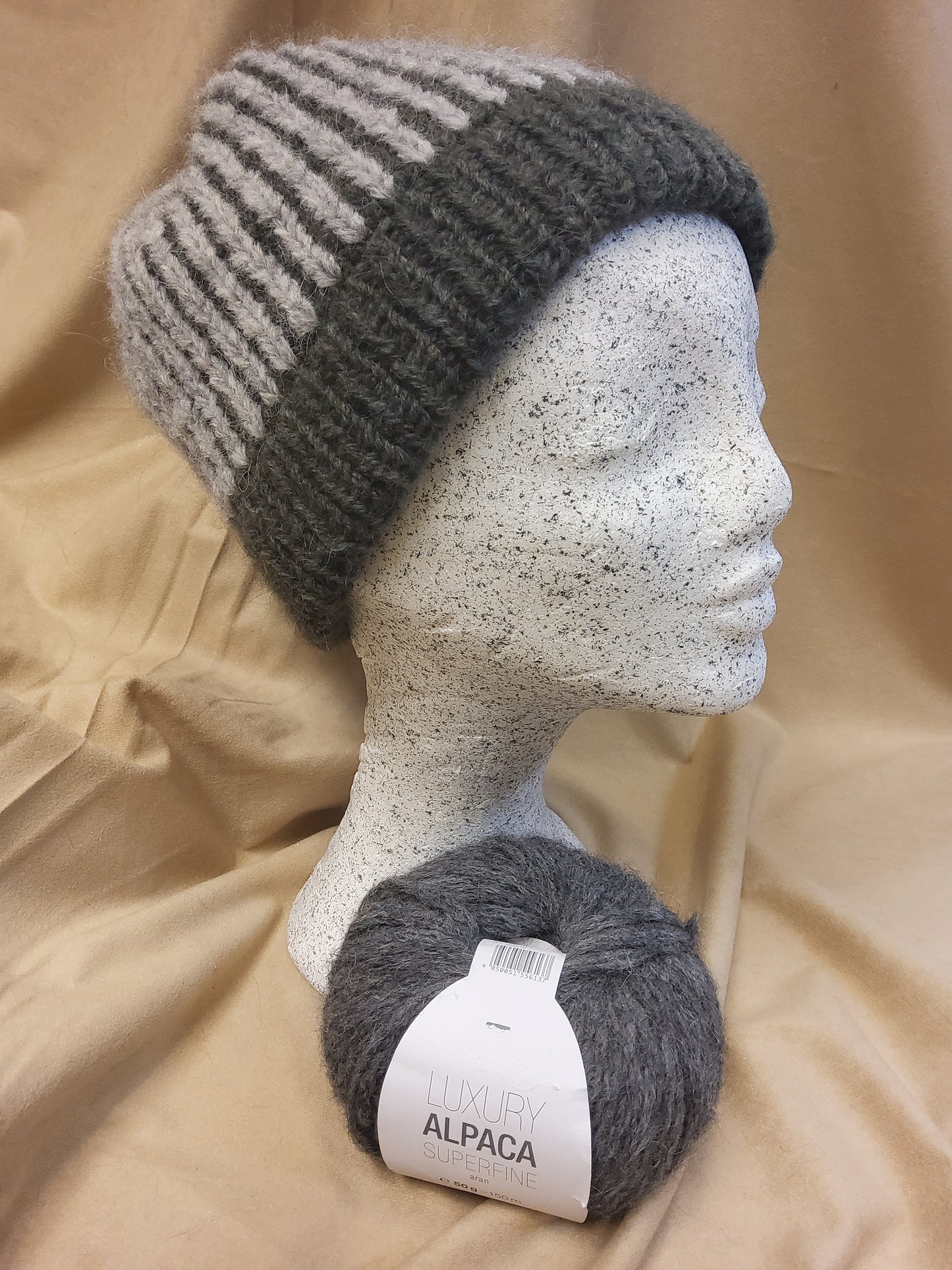 Mütze aus Luxury Alpaca Superfein