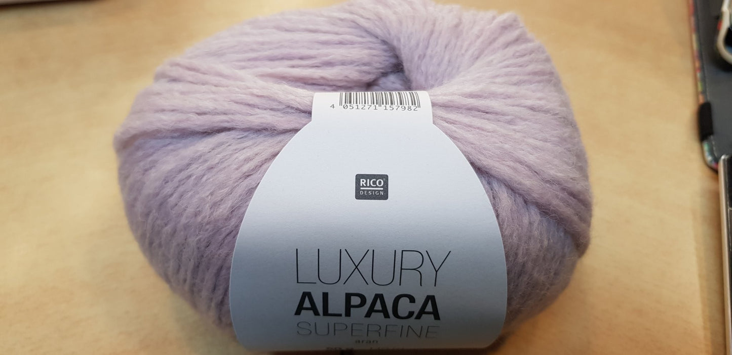 Luxury Alpaca Superfein aran