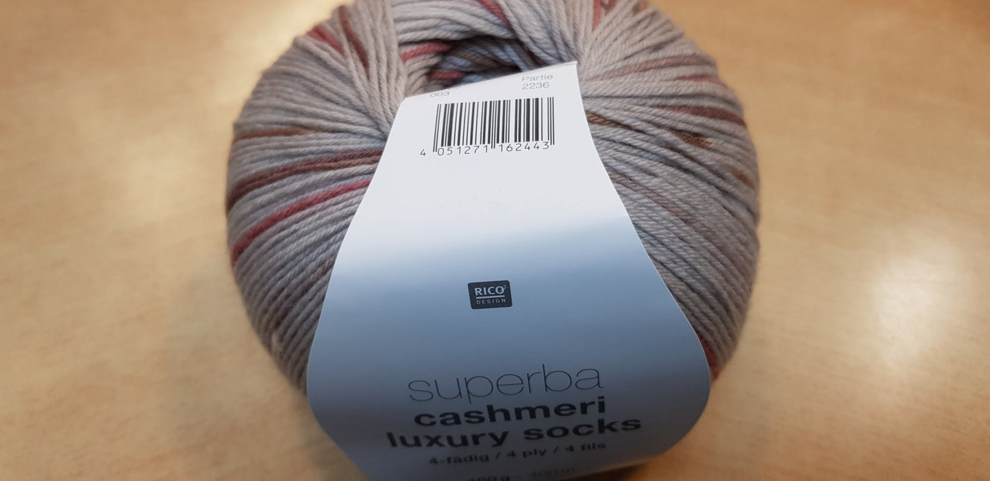 superba cashmeri luxury socks
