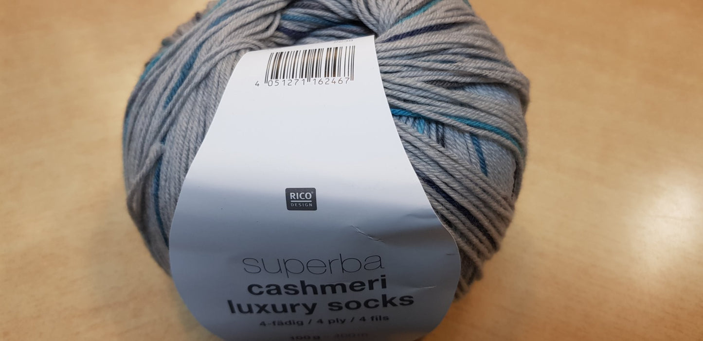 superba cashmeri luxury socks