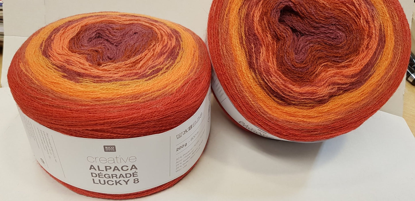 Creative Alpaca Degrade Lucky 8