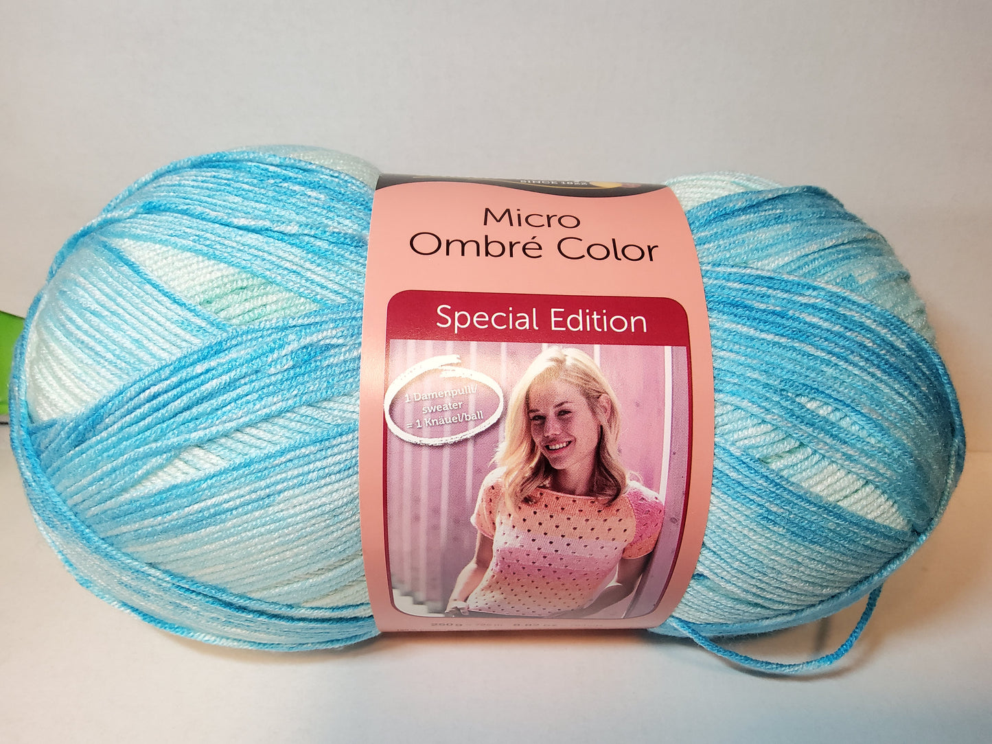 Micro Ombre Color